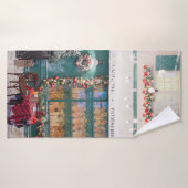 クリスマスカフェのベーカリーの外観とクリスマスデコ バスタオル (バスタオル)