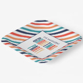 クリスマスカラフルレトロストライプメリーズ&ブライト ペーパープレート (傾斜あり)