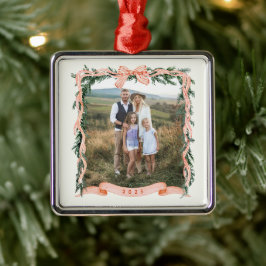 クリスマスガーランドの写真 メタルオーナメント