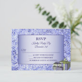 クリスマスギフトブルー光沢のあるクリスタル輝く休日 出欠カード (スタンド正面)