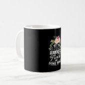 クリスマスギフト | 親しい友達とワインを楽しむ コーヒーマグカップ (正面左)