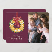 クリスマスクッキーリースと深いプラム背景 シーズンカード (正面/裏面)