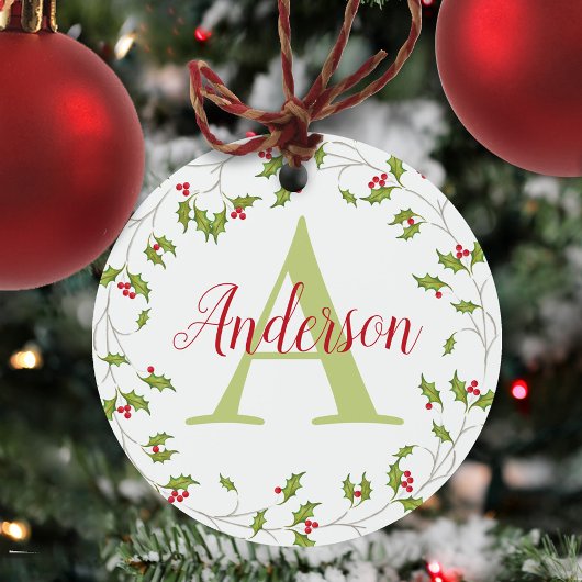 クリスマスクラシックホリデーレッドホリーモノグラム メタルオーナメント
