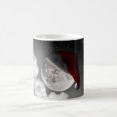 クリスマスクリスマスムーンはサンタクロース帽をかぶっている コーヒーマグカップ (中央)