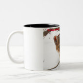 クリスマスグリーティンググランドパハンターGatherer ツートーンマグカップ (左)