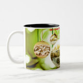 クリスマスグリーティング祖母 ツートーンマグカップ (左)