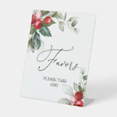 クリスマスグリーンと赤い果実が看板を引き立てる 台座サイン (正面)