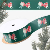 クリスマスグリーンと赤の格子縞が弓の休日で結ばれる サテンリボン