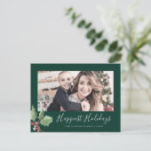 クリスマスグリーン最も幸せなホリデーズファミリーフォト シーズンポストカード (スタンド正面)