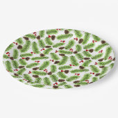 クリスマスグリーン葉パインズ、コーン&レッドベリー ペーパープレート (アングル)