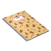 クリスマスケーキとジンジャーブレッドマン。名前をカスタマイズ可能 ノートブック (右側)