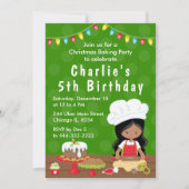 クリスマスケーキを作る誕生日のアフリカ系アメリカ人の少女 招待状 (正面)
