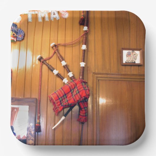 クリスマスコットランドミュージカルバグパイプギフトプレート ペーパープレート (正面)