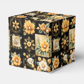 クリスマスコラージュと金ゴールドと白い花 フェイバーボックス (裏面サイド)