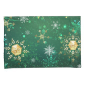 クリスマスゴールデンスノーフレークonグリーンバックグラウンド 枕カバー (正面右)