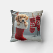 クリスマスゴールデンレトリバーin aストッキング クッション (裏面)
