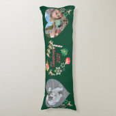 クリスマスサンタとトナカイ2枚の写真 ボディピロー (正面縦)