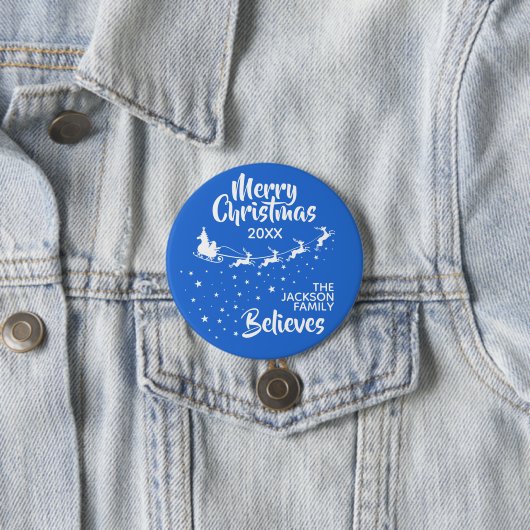 クリスマスサンタのそりのトナカイのホリデーファミリー 缶バッジ (インサイチュ)