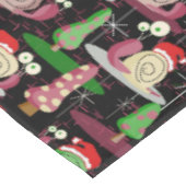 クリスマスサンタアトミックカタツムリ- MidCentury テーブルクロス (アングル)