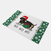 クリスマスサンタダーシュント(Sブラック&タン)かわいい ドアマット (アングル)