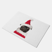 クリスマスサンタハットの可愛いブラックパグ ドアマット (アングル)