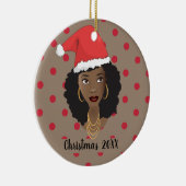 クリスマスサンタハット、黒人女性、赤いドット、ブラウン セラミックオーナメント (右)