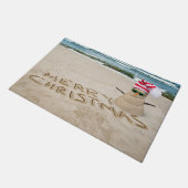 クリスマスサンドマンオンビーチ ドアマット (アングル)