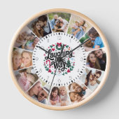 クリスマスシーズンの雪だるま数々のフォトコラージュ 壁時計 (正面)