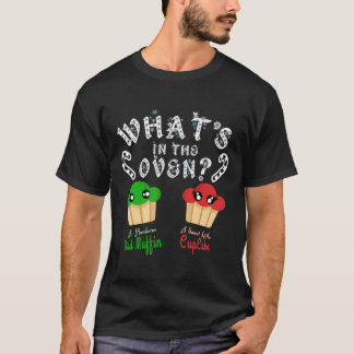 クリスマスジェンダーはオーブンのHeまたはShの何かを明らかにする Tシャツ