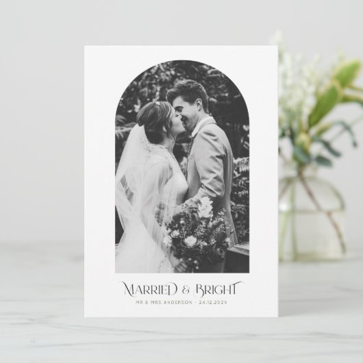 クリスマススクリプトのアーチホリデー結婚の発表 カード (スタンド正面)