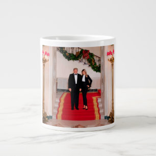 クリスマスステップドナルドトランプ&メラニア大統領 ジャンボコーヒーマグカップ