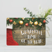 クリスマスストッキングとガーランド、両面フォトカード シーズンカード (スタンド正面)