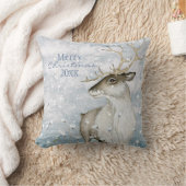 クリスマススノーアニマル鹿タイポグラフィパーソナライズ クッション (ブランケット)