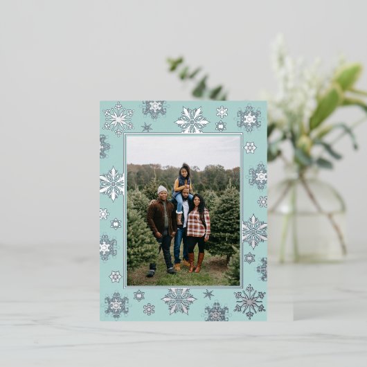 クリスマススノーフレーク写真 |ティール（緑がかった色） 箔シーズンポストカード (立ち正面)