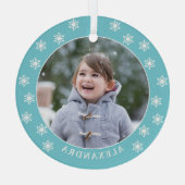 クリスマススノーフレーク名前をカスタムするブルーフォト ガラスオーナメント (裏面)