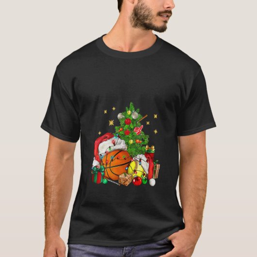 クリスマススポーツバスケットボールとソフトボールのクリスマスツリー Tシャツ (正面)