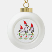 クリスマスセラミックボールオーナメント、ペリカンサンタハット セラミックボールオーナメント (正面)