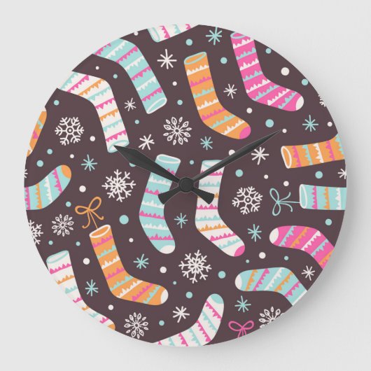 クリスマスソックスと雪片:ヴィンテージ模様 ラージ壁時計 (正面)