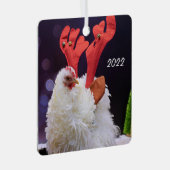 クリスマスチキン – Frizzled Cochin Bantam Pet メタルオーナメント (正面右)