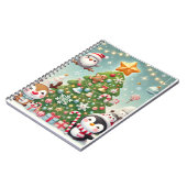 クリスマスツリーとおもしろいキャラクター付きのノート ノートブック (左側)