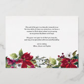 クリスマスツリーとインテリアを飾るのに最適な、ポインセチアと松葉の写真です。楽しいホリデーシーズン！ 箔シーズンカード (裏面)