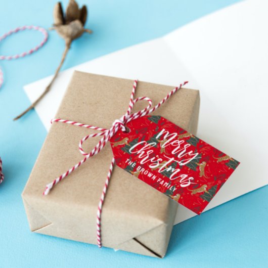 クリスマスツリーとタイガースのパターン赤い背景 ギフトタグ