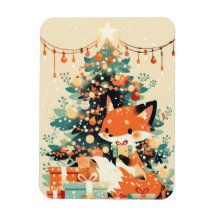 クリスマスツリーとプレゼントのそばの狐