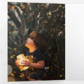 クリスマスツリーと犬とカップル - 写真とメッセージを入れて 三つ折りクリスマスカード (内部最初)