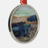 クリスマスツリーのあっている黒い牛オーナメント メタルオーナメント (右)