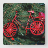 クリスマスツリーのオーナメントに自転車を贈る スクエア壁時計 (正面)