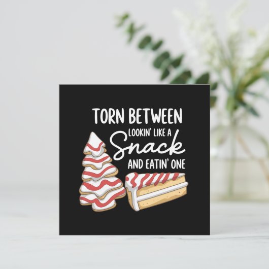 クリスマスツリーのケーキ、スナックに見えるかどうかの間で揺れている シーズンカード (スタンド正面)