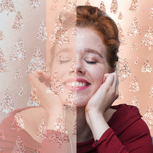 クリスマスツリーのピンクのバラの金ゴールドの赤面のガーリーなきらめく シーズンカード