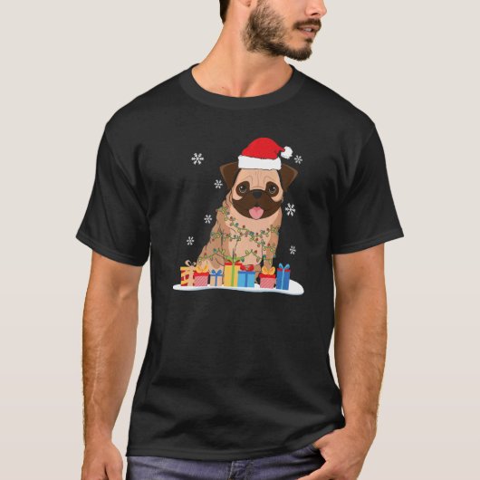 クリスマスツリーのライトとサンタH付きクリスマスパグ Tシャツ (正面)
