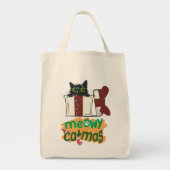 クリスマスツリーのライトに絡まった黒いサンタ猫 トートバッグ (正面)